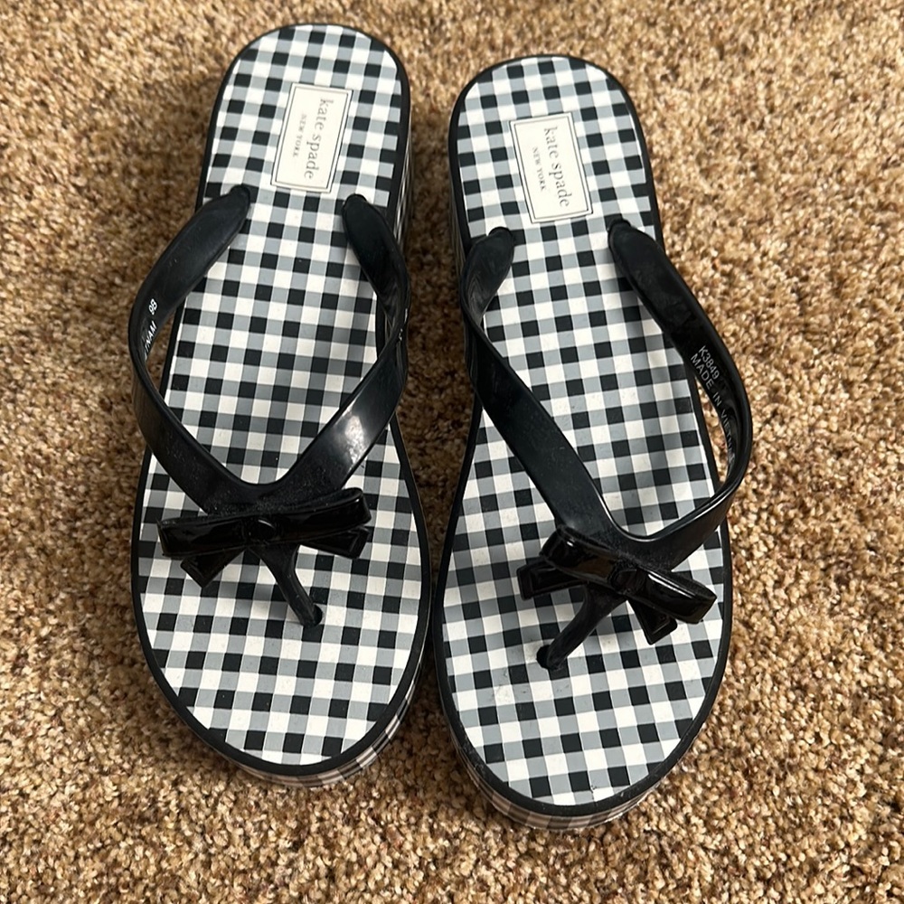 Kate spade flip flops